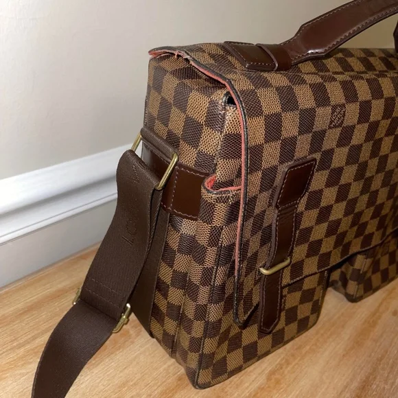 Louis Vuitton Broadway Bag - Picture 2 of 15